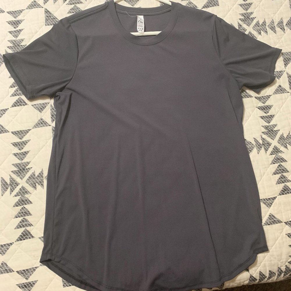ZYIA T-Shirt
